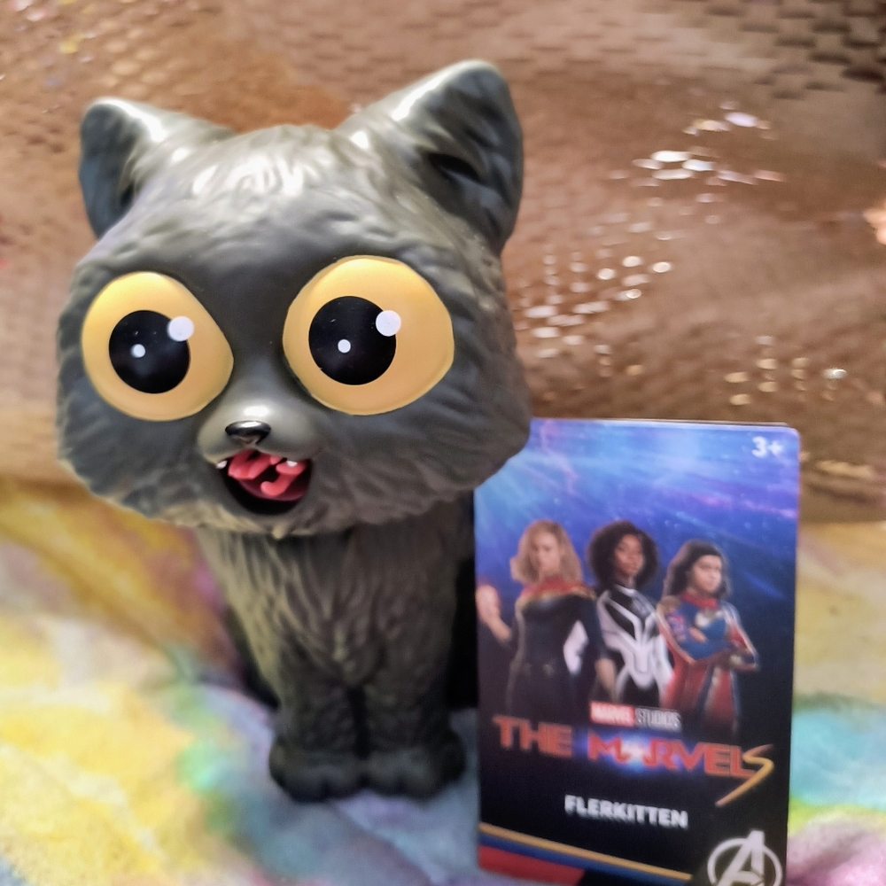 Disney Parks Marvel Charcoal Flerken Cat Squeeze Toy